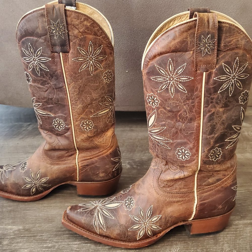 Shayanne 5.5 Leather Country Boots